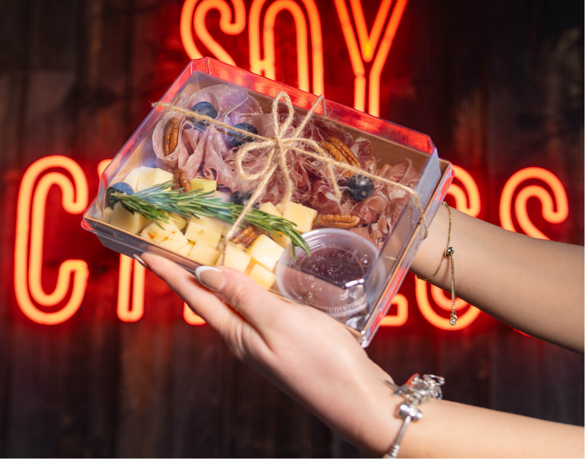 Cypress Deli Box