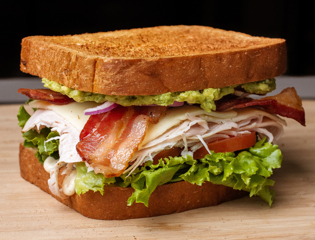 Sándwich Classic Club de Cypress